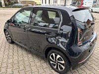 Gebraucht VW e-up! Active 61 kW (83 PS) 2021 Schwarz Kleinwagen