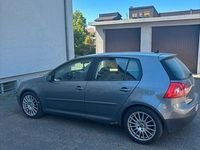 Gebraucht VW Golf V 140 PS (102 kW) 2008 Grau Limousine