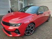 Używany Opel Astra GS Line 150 KM (110 kW) 2022 Czerwony Sedan/Limuzyna