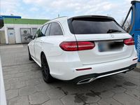 Gebraucht Mercedes E300 AMG line 245 PS (180 kW) 2018 Weiß Kombi