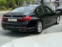 Gebraucht BMW 730 265 PS (194 kW) 2018 Saphirschwarz Limousine