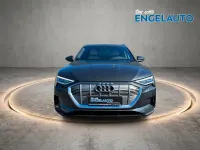 Używany Audi e-tron Ambiente 230 kW (313 KM) 2021 Szary SUV