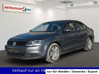Usado VW Jetta 105 HP (77 kW) 2013 Cinzento Sedan