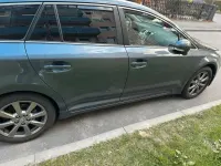 Gebraucht Toyota Avensis 150 PS (110 kW) 2012 Blau Kombi