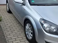 Gebraucht Opel Astra 105 PS (77 kW) 2004 Silber Limousine