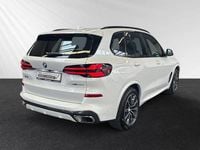 Gebraucht BMW X5 M Sport 352 PS (258 kW) 2024 Mineralweiss metallic SUV