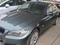 Gebraucht BMW 318 143 PS (105 kW) 2009 Grün Limousine