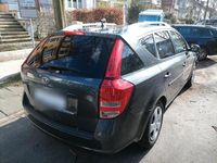 Gebraucht Kia Ceed 109 PS (80 kW) 2010 Grün Kleinwagen