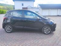 Gebraucht Hyundai i10 Style 87 PS (63 kW) 2017 Schwarz Kleinwagen