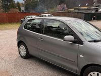 Gebraucht VW Polo 75 PS (55 kW) 2004 Grau Kleinwagen