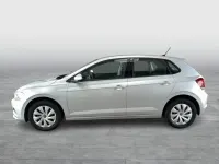 Gebraucht VW Polo Comfortline 95 PS (69 kW) 2021 Silber Kleinwagen