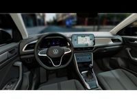 Gebraucht VW T-Roc Life 150 PS (110 kW) 2024 Rot SUV