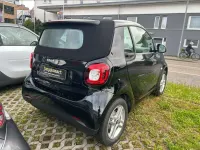 Gebraucht Smart ForTwo Electric Drive Pure 60 kW (82 PS) 2023 Schwarz Cabrio