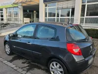 Gebraucht Renault Clio 88 PS (64 kW) 2006 Grau Kleinwagen