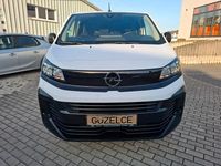 Gebraucht Opel Vivaro Basis 144 PS (105 kW) 2024 Weiß Van / Kleinbus