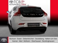 gebraucht Volvo V40 T3 2.0 MOMENTUM LED/NAVI/WINTER-PAKET/TEMPOM