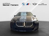 Neu BMW 220 Exclusive 156 PS (114 kW) 2025 Schwarz Van / Kleinbus