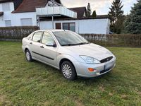 Gebraucht Ford Focus Ghia 116 PS (85 kW) 2000 Silber Limousine