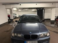 Gebraucht BMW 323 Sport Line 170 PS (125 kW) 1998 Grau Limousine