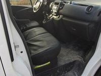 Gebraucht Opel Vivaro S 145 PS (106 kW) 2018 Weiß Van / Kleinbus