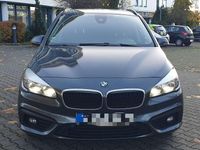 Gebraucht BMW 216 Advantage 116 PS (85 kW) 2015 Mineralgrau metallic Kombi