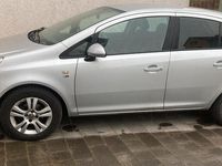 Gebraucht Opel Corsa 95 PS (69 kW) 2012 Silber Kleinwagen