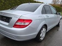 Gebraucht Mercedes C180 156 PS (114 kW) 2010 Silber Limousine
