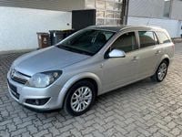 Gebraucht Opel Astra 116 PS (85 kW) 2010 Grau Kombi