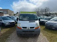 Gebraucht Renault Trafic 135 PS (99 kW) 2006 Silber Van / Kleinbus