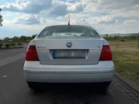 Gebraucht VW Bora Highline 101 PS (74 kW) 1998 Grau Limousine