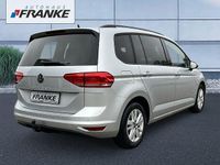 Gebraucht VW Touran Comfortline 150 PS (110 kW) 2023 Silber Van / Kleinbus