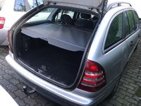 Gebraucht Mercedes C220 143 PS (105 kW) 2002 Silber Kombi