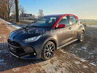 Gebraucht Toyota Yaris Hybrid 92 PS (67 kW) 2021 Grau Limousine