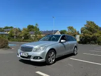 Gebraucht Mercedes C200 Elegance 136 PS (100 kW) 2012 Silber Limousine