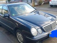 Gebraucht Mercedes E220 Elegance 143 PS (105 kW) 2000 Blau Limousine