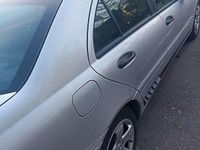 Gebraucht Mercedes 180 143 PS (105 kW) 2003 Silber Limousine