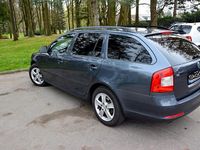 Gebraucht Skoda Octavia Active 105 PS (77 kW) 2011 Grau Kombi