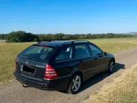 Gebraucht Mercedes C180 143 PS (105 kW) 2005 Schwarz Kombi
