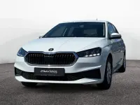 Gebraucht Skoda Fabia Ambition 65 PS (47 kW) 2022 Weiß Kleinwagen
