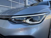 Gebraucht VW Golf VIII Style 131 PS (96 kW) 2023 Silber Limousine
