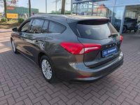 Gebraucht Ford Focus Titanium 120 PS (88 kW) 2020 Grau Kombi