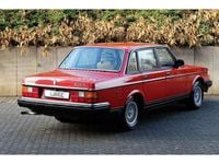 Gebraucht Volvo 240 110 PS (80 kW) 1986 Rot Limousine