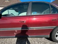Gebraucht Opel Omega 116 PS (85 kW) 1997 Rot Limousine