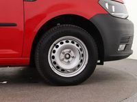 Gebraucht VW Caddy Maxi 102 PS (75 kW) 2018 Rot Van / Kleinbus