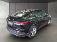 Second-hand Audi Q4 Sportback e-tron Basis 125 kW (170 CP) 2023 Negru SUV