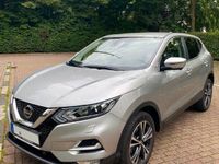 gebraucht Nissan Qashqai Qashqai1.2 DIG-T N-Connecta *TÜV bis 07/2025*