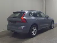 Gebraucht Volvo XC60 Momentum 197 PS (144 kW) 2022 Grau SUV