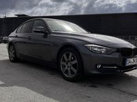 Gebraucht BMW 320 Sport Line 184 PS (135 kW) 2012 Grau Limousine