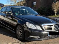 Gebraucht Mercedes E300 Avantgarde 204 PS (150 kW) 2012 Schwarz Limousine
