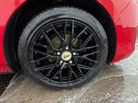 Gebraucht Mazda 3 105 PS (77 kW) 2012 Rot Kleinwagen